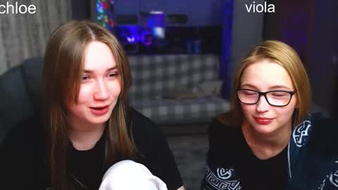 _chloe_miller_ online show from 09/30/25, 06:35