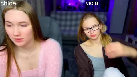 _chloe_miller_ online show from 10/06/25, 07:44