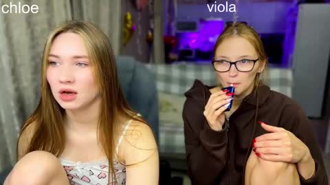 _chloe_miller_ online show from 10/23/25, 07:34