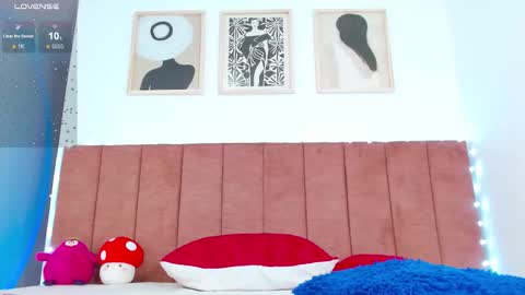 Katy online show from 11/22/25, 01:26