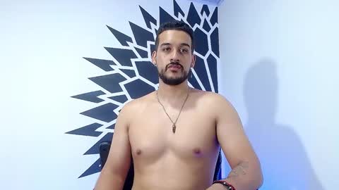 Snapshot of _christopher_dennis_ chatting on 02/02/25, 04:48 CRIS online show from 02/02/25, 04:48