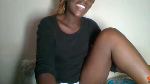 clara online show from 02/10/25, 05:25