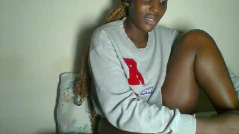 clara online show from 02/24/25, 06:36