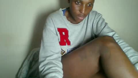 clara online show from 03/05/25, 05:50