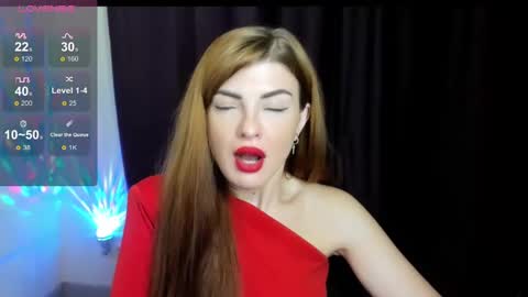 Snapshot of _comefeelme_ chatting on 12/25/24, 03:29 D online show from 12/25/24, 03:29