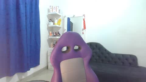 Katherine   Shedule  10pm -4 am  Colombia hour online show from 01/17/25, 07:08