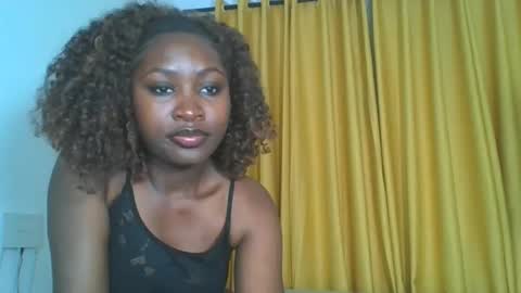 Snapshot of _cutestephanie chatting on 09/10/25, 02:22 STEPH online show from 09/10/25, 02:22