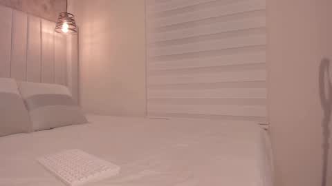 Dakota online show from 09/27/25, 06:35