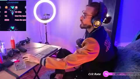 delacruz online show from 11/28/25, 01:30