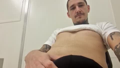 _devil_in_me_ online show from 11/25/25, 03:39