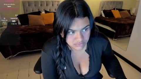 Dulcinea online show from 10/02/25, 03:41