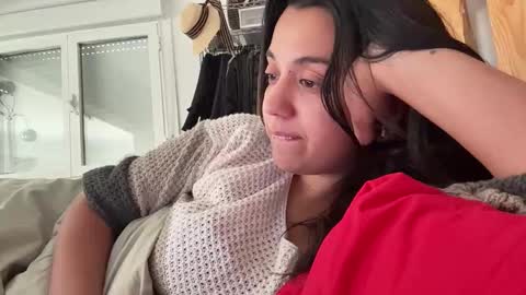  elena barra online show from 10/24/25, 08:55