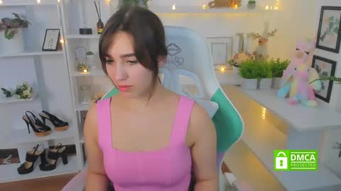 Snapshot of _eliizabeth__ chatting on 12/09/24, 03:50 Lizzy online show from 12/09/24, 03:50