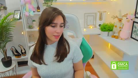 Snapshot of _eliizabeth__ chatting on 12/20/24, 12:52 Lizzy online show from 12/20/24, 12:52