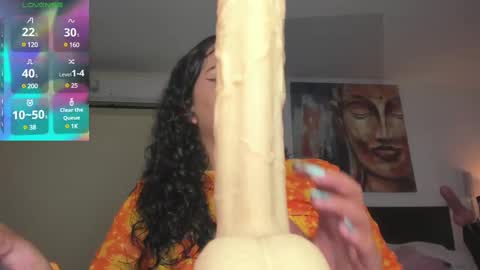 Snapshot of _emily_perez chatting on 02/16/25, 07:05 _emily_perez online show from 02/16/25, 07:05
