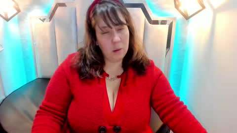 Emily  online show from 10/06/25, 11:18