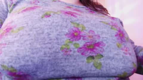 Emily  online show from 11/08/25, 12:16