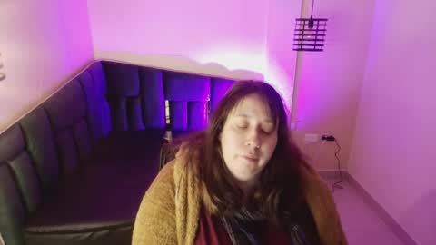 Emily  online show from 11/13/25, 11:09