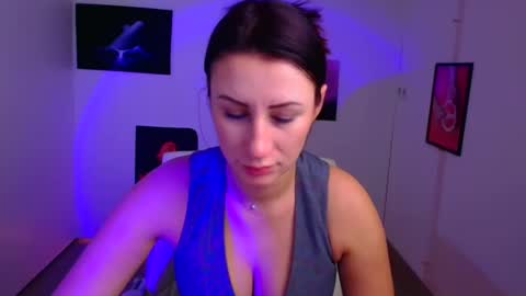 Emma online show from 01/21/25, 07:15