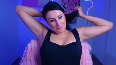 Emma online show from 10/30/25, 06:59