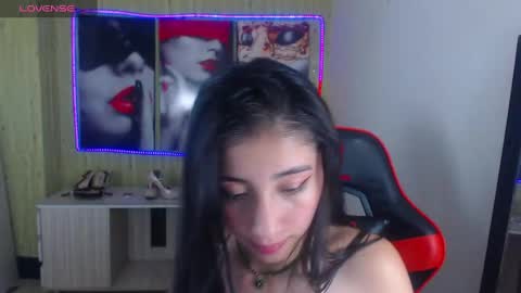 Snapshot of _emmaa_harper chatting on 01/25/25, 09:47 Emmaa Harper3 online show from 01/25/25, 09:47