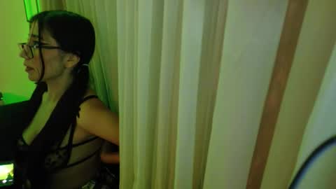 Snapshot of _emmaa_harper chatting on 09/25/25, 08:18 Emmaa Harper3 online show from 09/25/25, 08:18