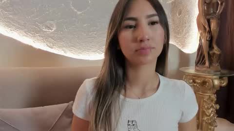 _emmawalka online show from 11/10/25, 04:50