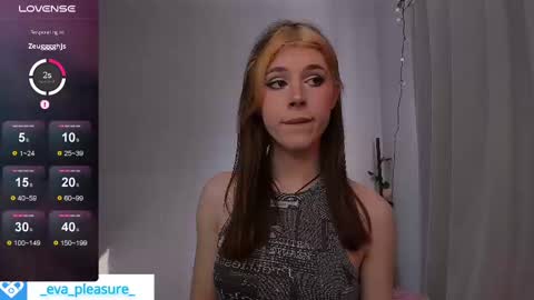 Snapshot of _eva_pleasure_ chatting on 02/24/25, 07:00 Eva online show from 02/24/25, 07:00