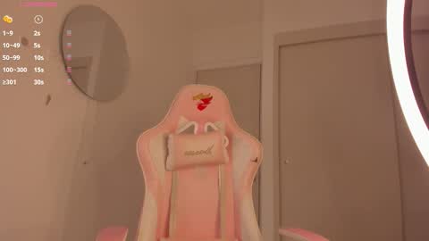 Eva online show from 10/27/25, 06:12