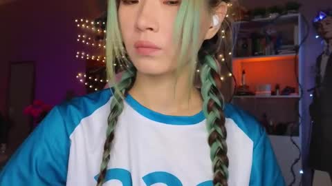 EveEva online show from 11/09/25, 11:14