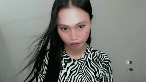 STEFFANNY WELL. online show from 12/08/24, 06:06