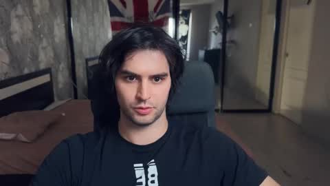 Keanu online show from 10/08/25, 11:52