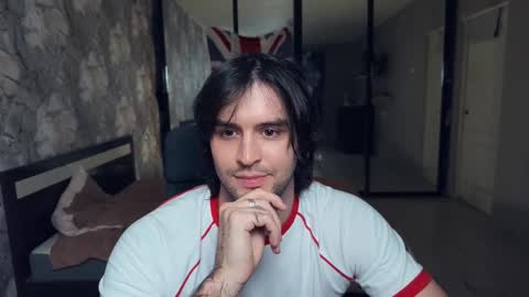 Keanu online show from 11/01/25, 05:04