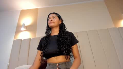 Frida online show from 03/10/25, 01:32