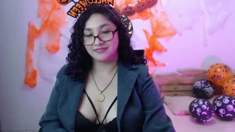 Gia Independent model online show from 10/10/25, 08:30