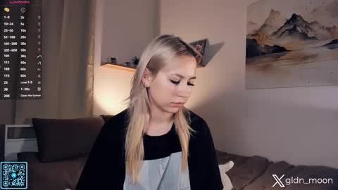 Rina online show from 11/01/25, 07:38