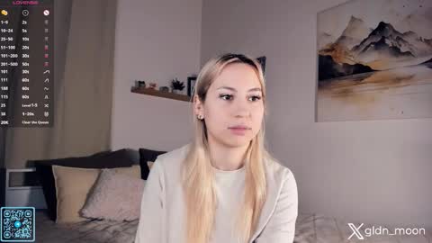 Rina online show from 11/14/25, 07:45