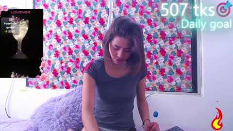 Snapshot of _gwen__ chatting on 01/15/25, 12:58 Gwen online show from 01/15/25, 12:58