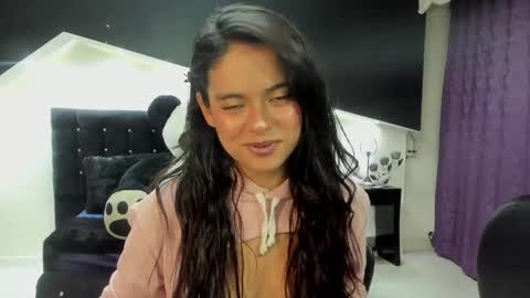 _hanna_lee1 online show from 10/04/25, 02:42
