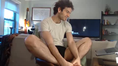 Snapshot of _hardtimez chatting on 03/08/25, 11:49 _hardtimez online show from 03/08/25, 11:49