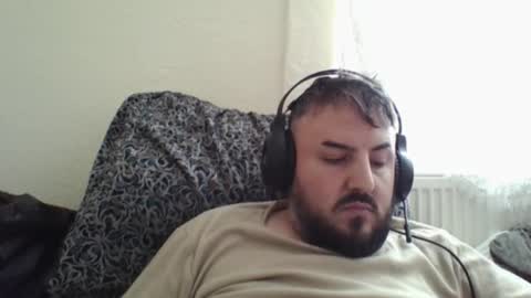 Snapshot of _hasanhz_ chatting on 09/21/25, 07:10 hasanhz. online show from 09/21/25, 07:10