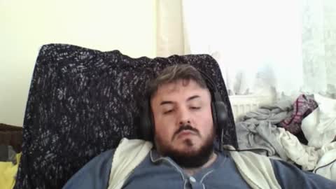 Snapshot of _hasanhz_ chatting on 09/22/25, 12:51 hasanhz. online show from 09/22/25, 12:51