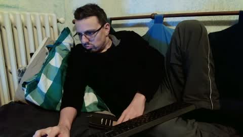 Snapshot of _horny___boy_ chatting on 12/08/24, 09:08 Manuel online show from 12/08/24, 09:08