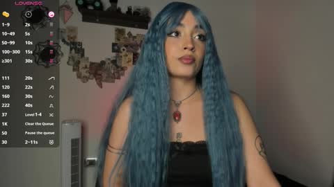 Jenn  online show from 09/29/25, 12:49