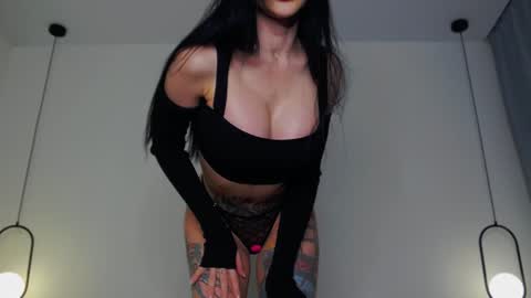 Mary online show from 12/23/24, 03:55