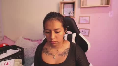 Snapshot of _ivanna11_ chatting on 03/11/25, 06:30 Ivanna online show from 03/11/25, 06:30