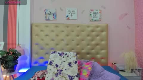 J A D E online show from 10/06/25, 12:02