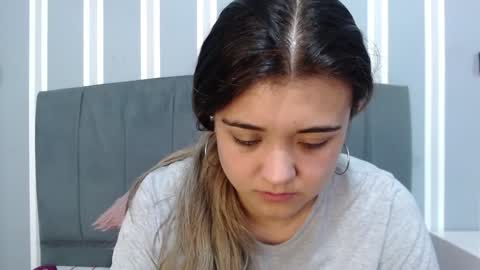 Snapshot of _jeessy chatting on 01/08/25, 02:57 _jeessy online show from 01/08/25, 02:57