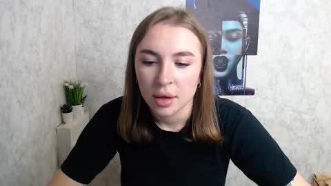 Jolia online show from 09/27/25, 08:08