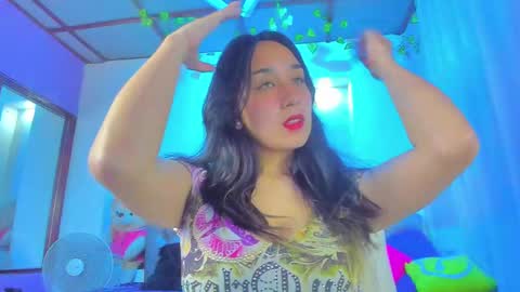 Snapshot of _julieta_love chatting on 02/10/25, 07:49 julieta online show from 02/10/25, 07:49